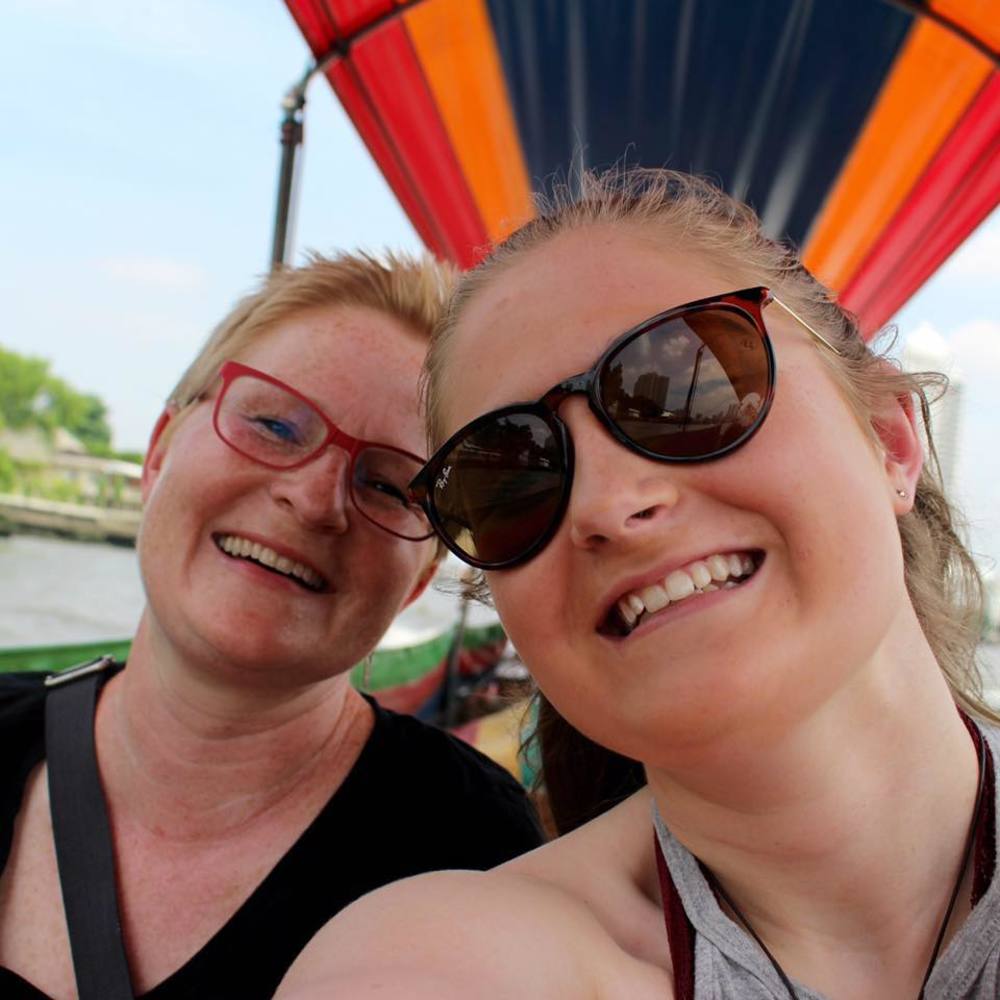 Meet your Posher, Jan